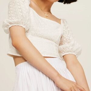 Louna Rent The Runway White Puff Sleeve Crop Top